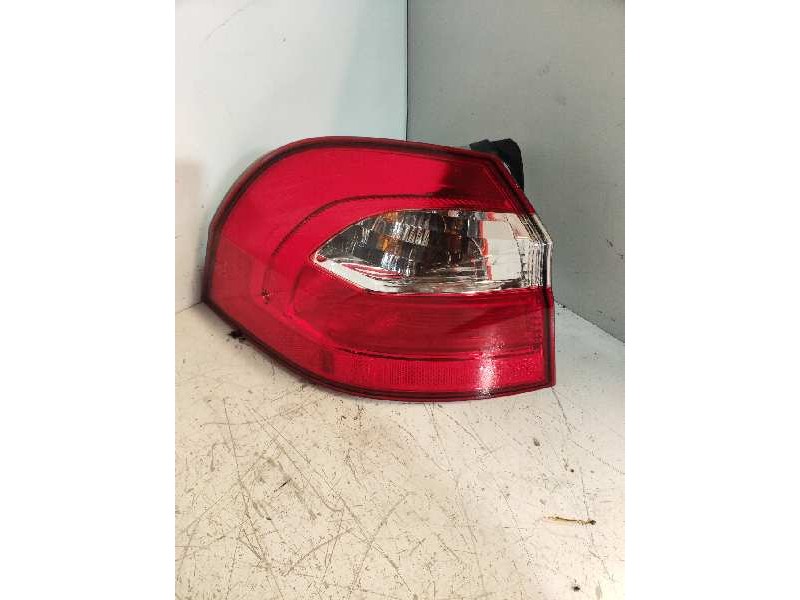 Recambio de piloto trasero izquierdo para kia rio 1.2 cat referencia OEM IAM 924011W2L  