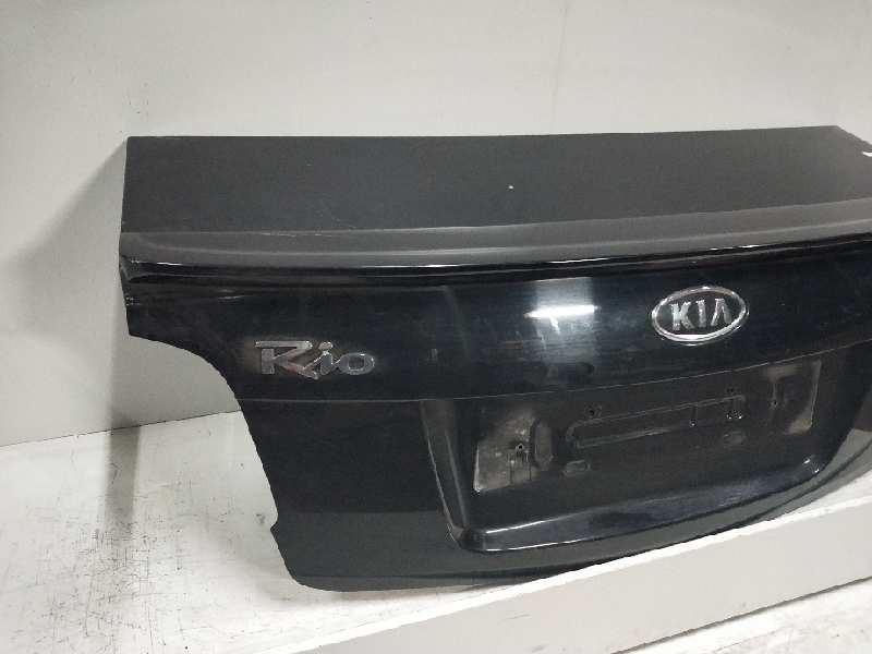 Recambio de tapa maletero para kia rio 1.5 crdi referencia OEM IAM   