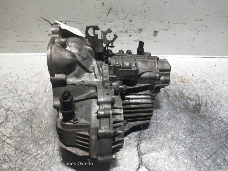 Recambio de caja cambios para kia joice ls referencia OEM IAM 724623  