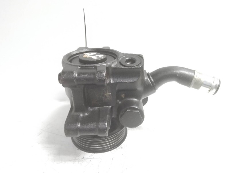 Recambio de bomba direccion para ford fiesta (cbk) ambiente referencia OEM IAM   