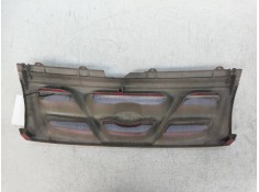 Recambio de rejilla delantera para kia sportage 2.0 turbodiesel cat referencia OEM IAM    2