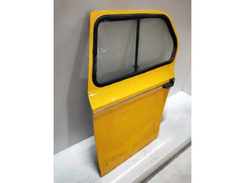 Recambio de puerta trasera izquierda para citroen dyane referencia OEM IAM    Recambio de puerta trasera izquierda para citroen dyane referencia OEM IAM
