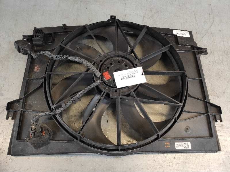 Recambio de electroventilador para kia sportage 2.0 turbodiesel cat referencia OEM IAM 253802E  