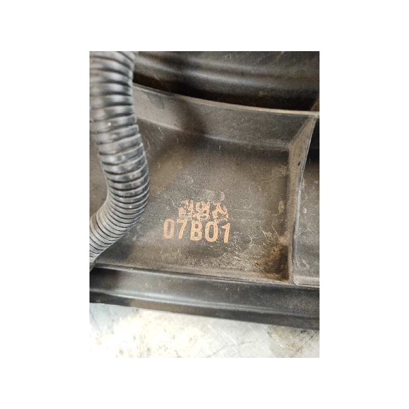 Recambio de electroventilador para kia sportage 2.0 turbodiesel cat referencia OEM IAM 253802E  