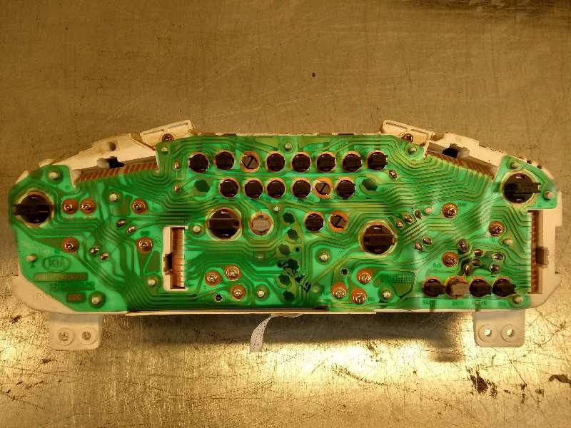 Recambio de cuadro instrumentos para kia sportage básico (3-ptas.) referencia OEM IAM 0K07V55430 20034330 5120A 