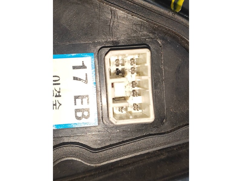 Recambio de retrovisor izquierdo para kia sorento 2.5 crdi cat referencia OEM IAM   ELECTRIO