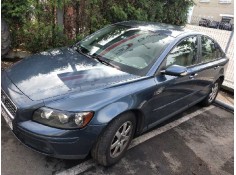 volvo s40 berlina del año 2006