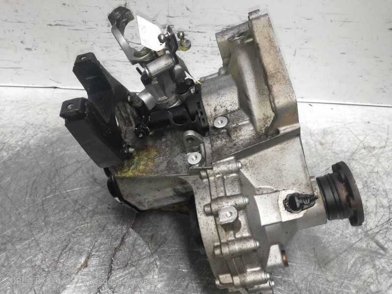Recambio de caja cambios para skoda fabia (6y2/6y3) comfort referencia OEM IAM 31FCX 190201 0074