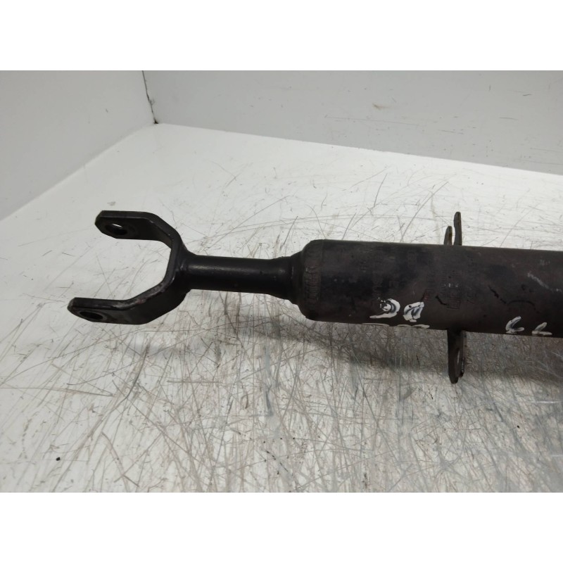 Recambio de amortiguador delantero derecho para audi a8 (d2) 4.2 v8 40v referencia OEM IAM 4D0413031BN  