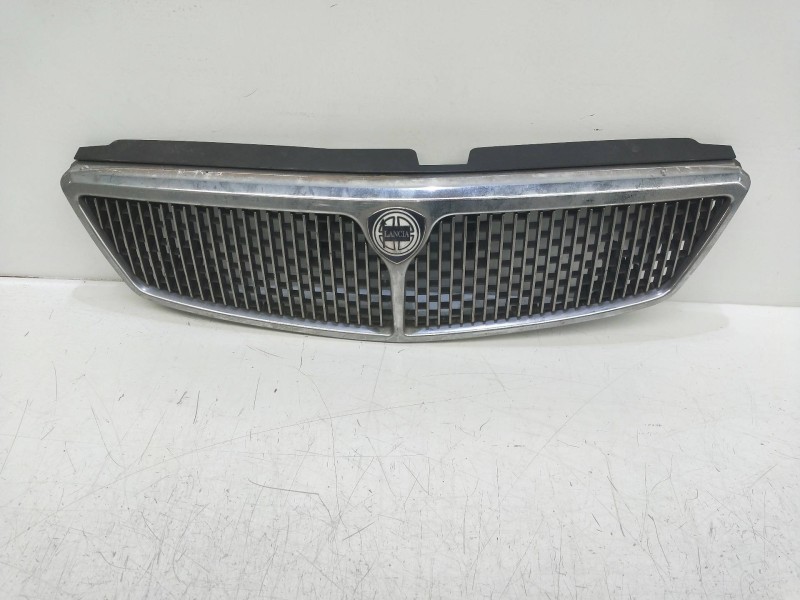 Recambio de rejilla delantera para lancia dedra berl. 1.9 turbodiesel cat referencia OEM IAM   