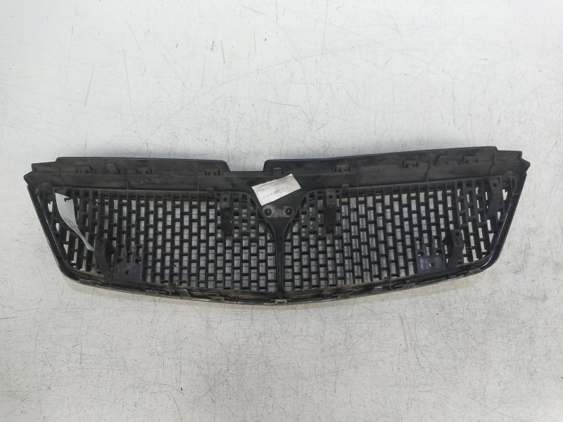 Recambio de rejilla delantera para lancia dedra berl. 1.9 turbodiesel cat referencia OEM IAM   