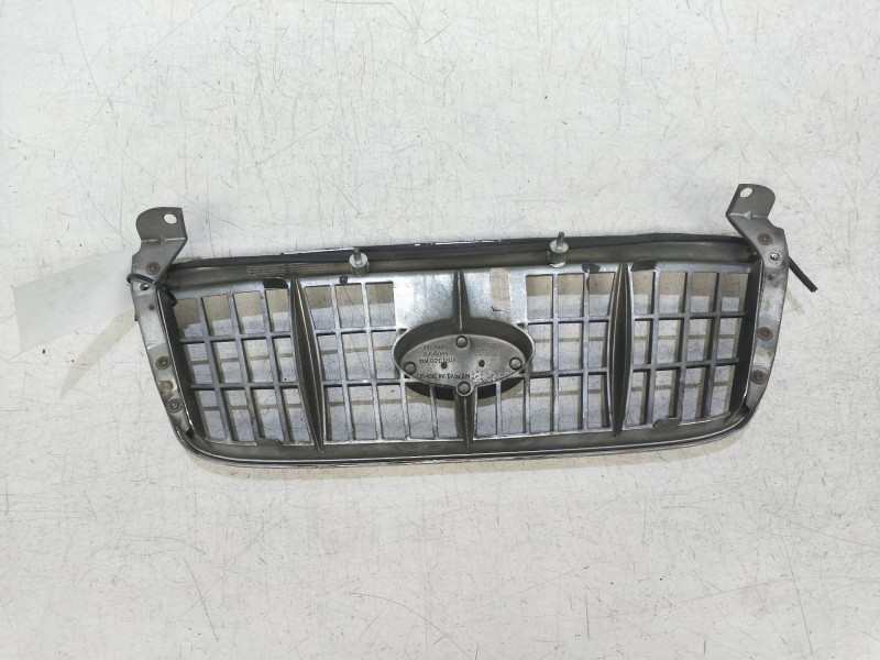 Recambio de rejilla delantera para hyundai elantra (xd) 1.6 16v cat referencia OEM IAM   