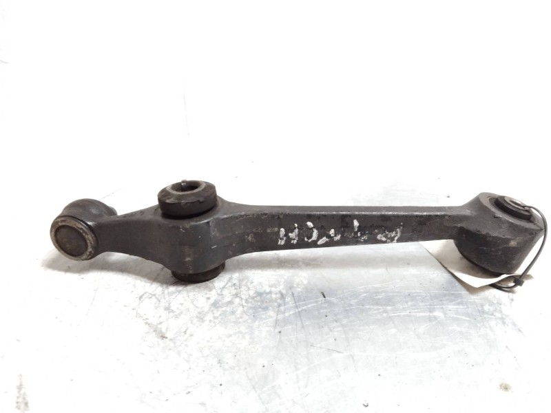 Recambio de brazo suspension inferior delantero izquierdo para kia rio ls berlina (5-ptas.) referencia OEM IAM   