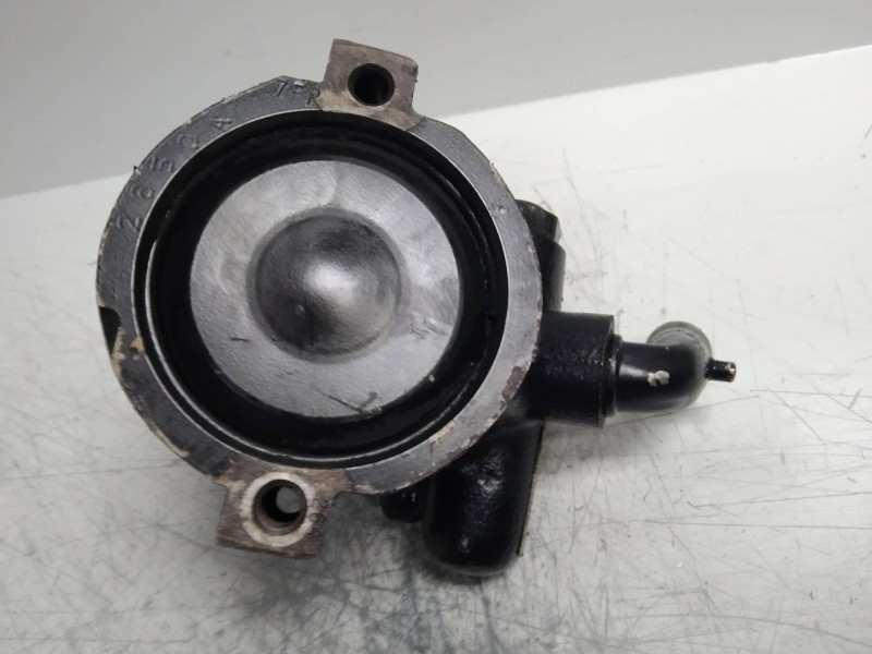 Recambio de bomba direccion para lancia lancia y cosmopolitan referencia OEM IAM 46764513  