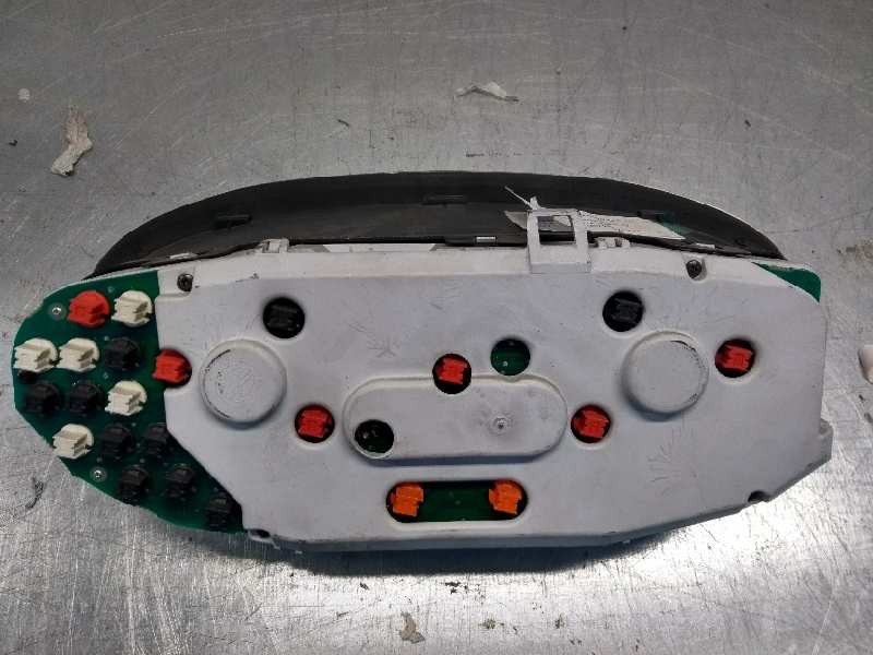 Recambio de cuadro instrumentos para lancia lancia y 1.2 ls referencia OEM IAM 46463113 6062504VB 