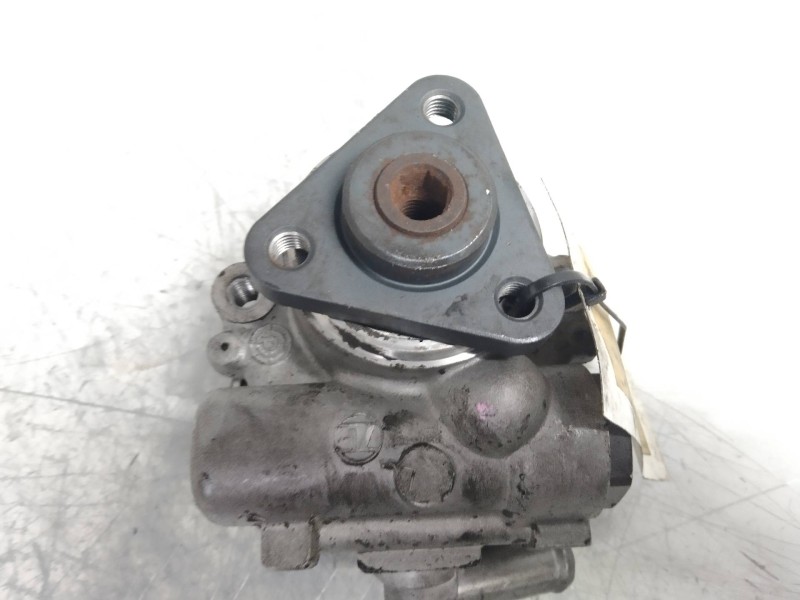 Recambio de bomba direccion para lancia lancia y 1.4 lx referencia OEM IAM 464369580 7691955200 