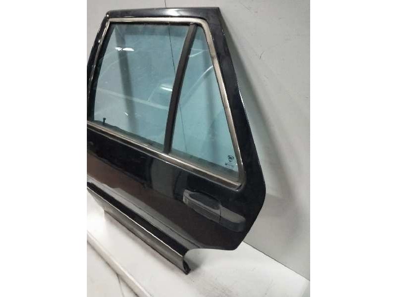 Recambio de puerta trasera izquierda para lancia thema v6 ls berlina referencia OEM IAM   