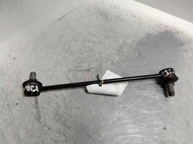 Recambio de brazo suspension inferior delantero derecho para kia rio 1.2 cat referencia OEM IAM   