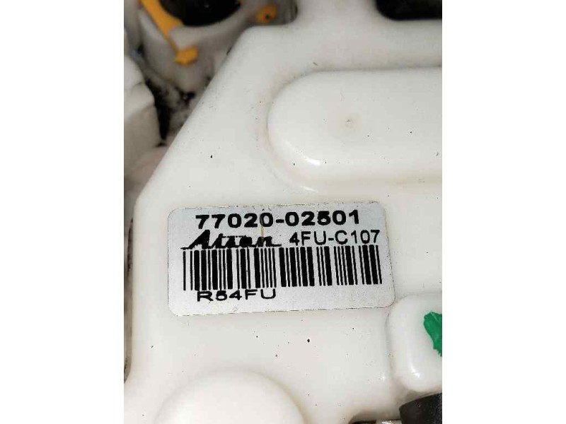 Recambio de bomba combustible para toyota auris touring sports (e18) 1.8 16v cat (híbrido) referencia OEM IAM 7702002501 4FUC107