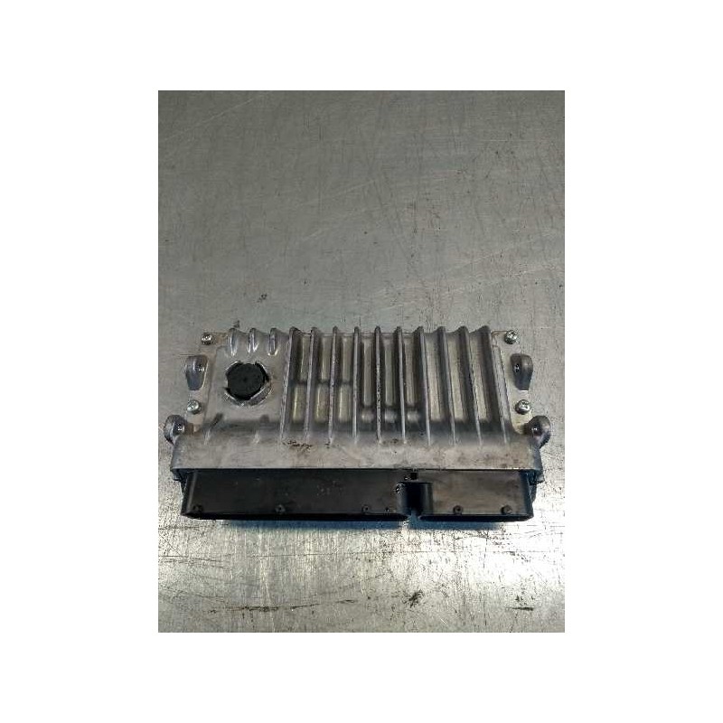 Recambio de centralita motor uce para toyota auris touring sports (e18) 1.8 16v cat (híbrido) referencia OEM IAM 896610Z750 MB27