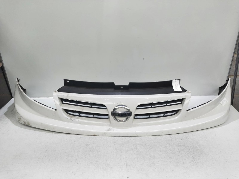 Recambio de rejilla delantera para nissan primastar (x..) kasten l1h1 2.7t referencia OEM IAM    Recambio de rejilla delantera para nissan primastar (x..) kasten l1h1 2.7t referencia OEM IAM