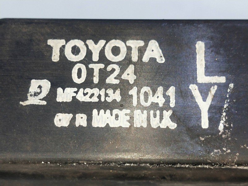 Recambio de radiador agua para toyota auris touring sports (e18) 1.8 16v cat (híbrido) referencia OEM IAM 4221341041  