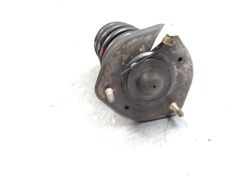 Recambio de amortiguador delantero izquierdo para lexus is200 (gxe10) 2.0 cat referencia OEM IAM   