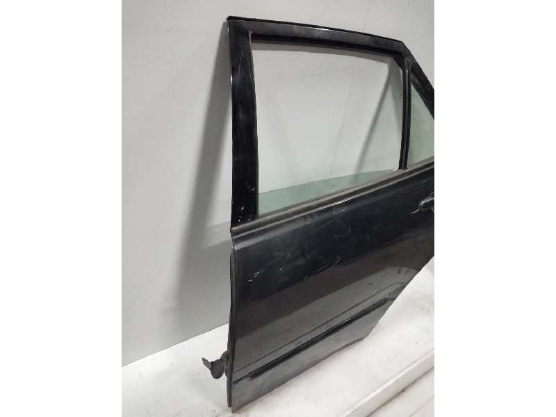 Recambio de puerta trasera izquierda para lexus is200 (gxe10) 2.0 cat referencia OEM IAM   