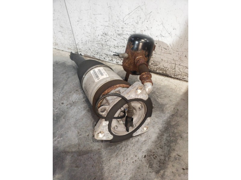 Recambio de amortiguador trasero izquierdo para audi a8 (4e2) 4.2 quattro referencia OEM IAM 4E0616001E  