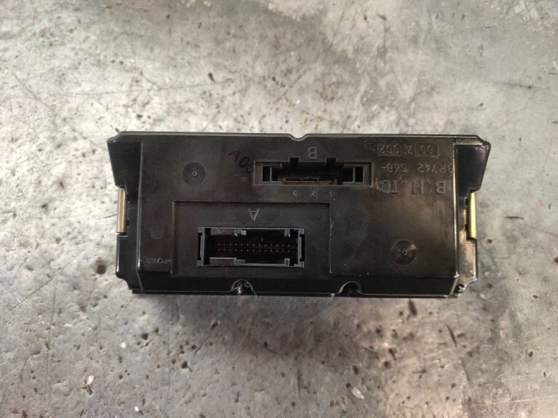 Recambio de mando multifuncion para audi a8 (4e2) 4.2 quattro referencia OEM IAM 4E0919158B 5HB00855202 