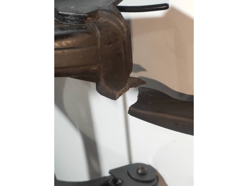 Recambio de panel frontal para audi a8 (4e2) 4.2 quattro referencia OEM IAM   