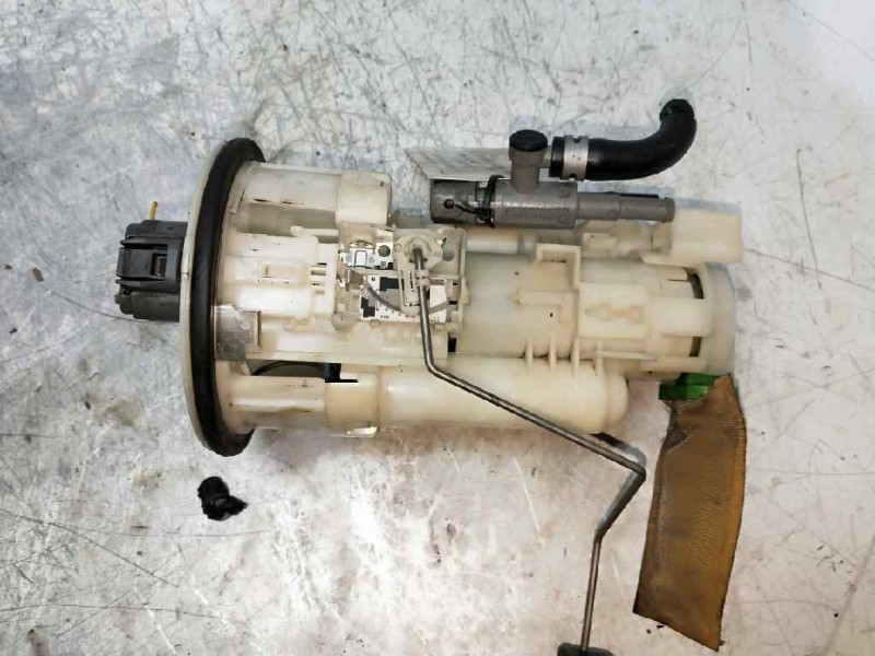 Recambio de bomba combustible para lexus is200 (gxe10) 2.0 cat referencia OEM IAM 1019616990 7702022020 DENSO AORADOR