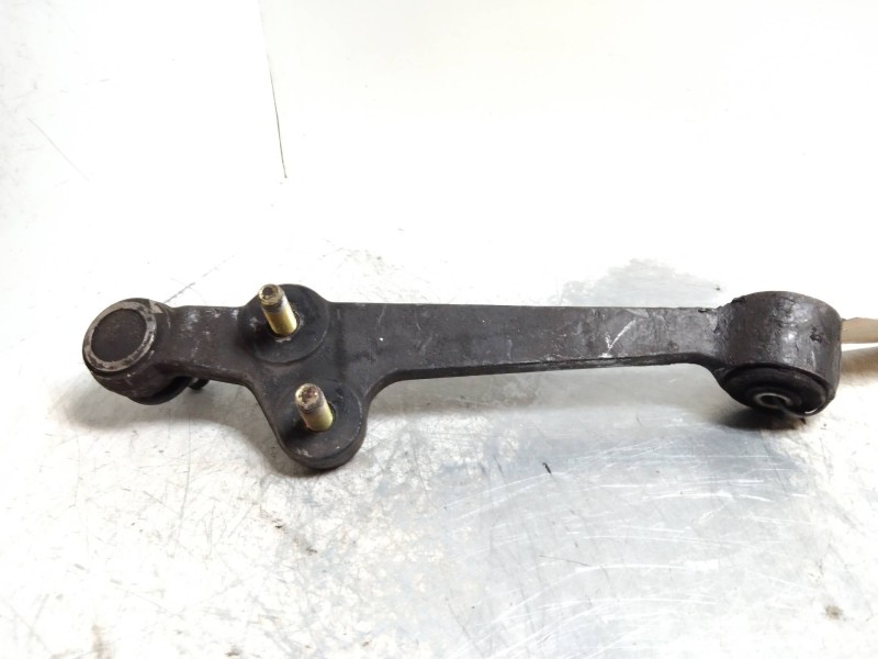 Recambio de brazo suspension inferior delantero izquierdo para kia rio ipanema berlina referencia OEM IAM   