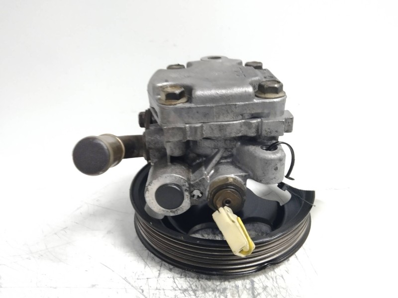 Recambio de bomba direccion para mazda 3 berlina (bk) 1.6 16v cat referencia OEM IAM   