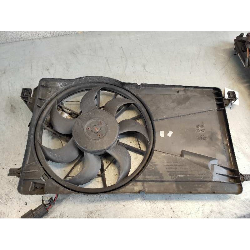 Recambio de electroventilador para mazda 3 berlina (bk) 1.6 cd diesel cat referencia OEM IAM 0130303963 3M5H8C607XB 