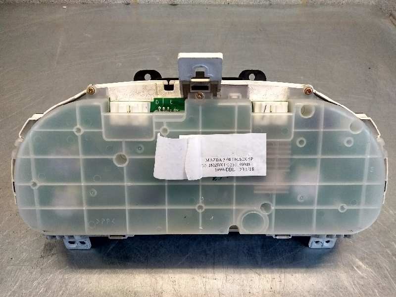 Recambio de cuadro instrumentos para mazda 3 berlina (bk) 1.6 crdt active referencia OEM IAM 4TBN9JA  