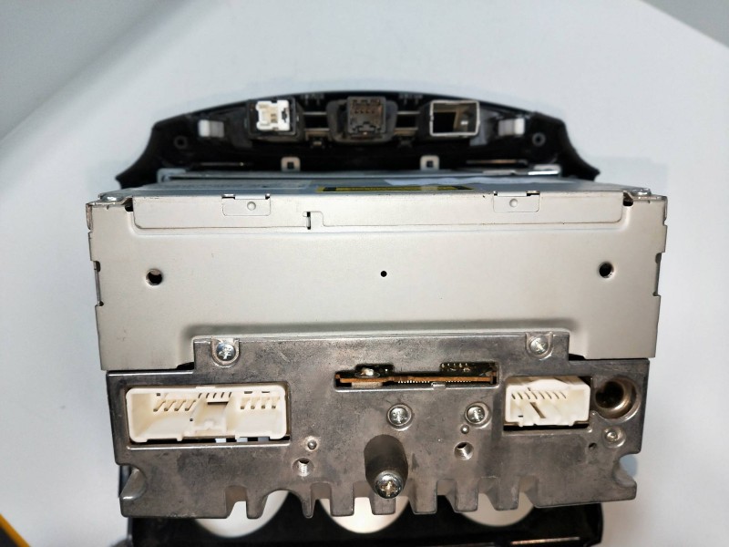 Recambio de sistema audio / radio cd para mazda 2 lim. (de) 1.6 crtd active + (5-ptas.) (66kw) referencia OEM IAM 14797726  