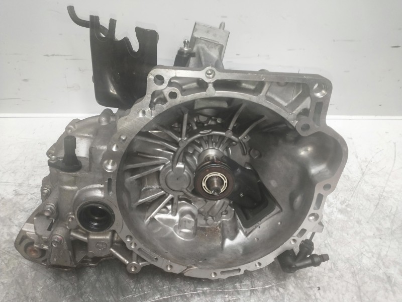 Recambio de caja cambios para mazda 3 lim. (bl) active referencia OEM IAM FC210 9TH0411802 LM F6