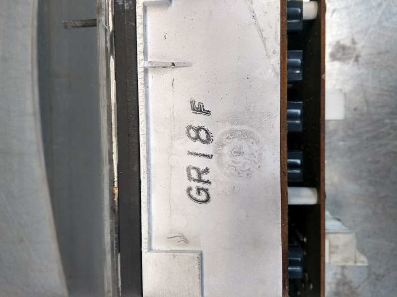 Recambio de cuadro instrumentos para mazda 626 berl./coupe/famil. (gd/gv) referencia OEM IAM GR18F  