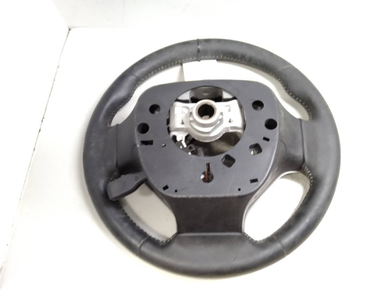 Recambio de volante para lexus ct 200h referencia OEM IAM   