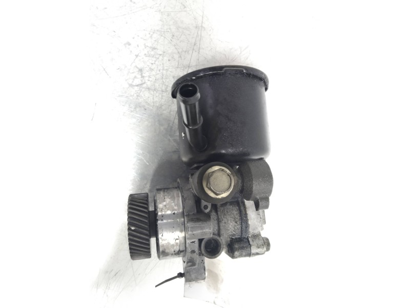 Recambio de bomba direccion para mazda 323 berl. f/s (bj) 2.0 turbodiesel referencia OEM IAM GJ2B3265XA 12051043 