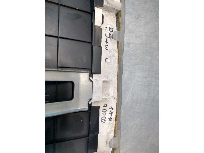 Recambio de cuadro instrumentos para mazda 323 berlina f/s (bj) 2.0 td s exclusive referencia OEM IAM BJ4W BZ 90202