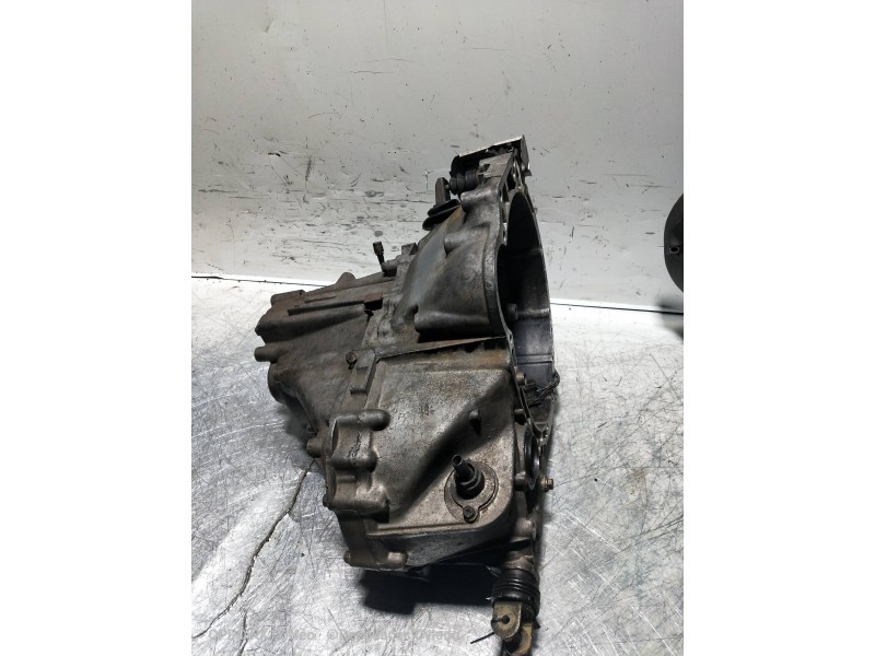 Recambio de caja cambios para nissan bluebird berlina (t12/72) 1.8 16v cat referencia OEM IAM 8828A   Recambio de caja cambios para nissan bluebird berlina (t12/72) 1.8 16v cat referencia OEM IAM 8828A