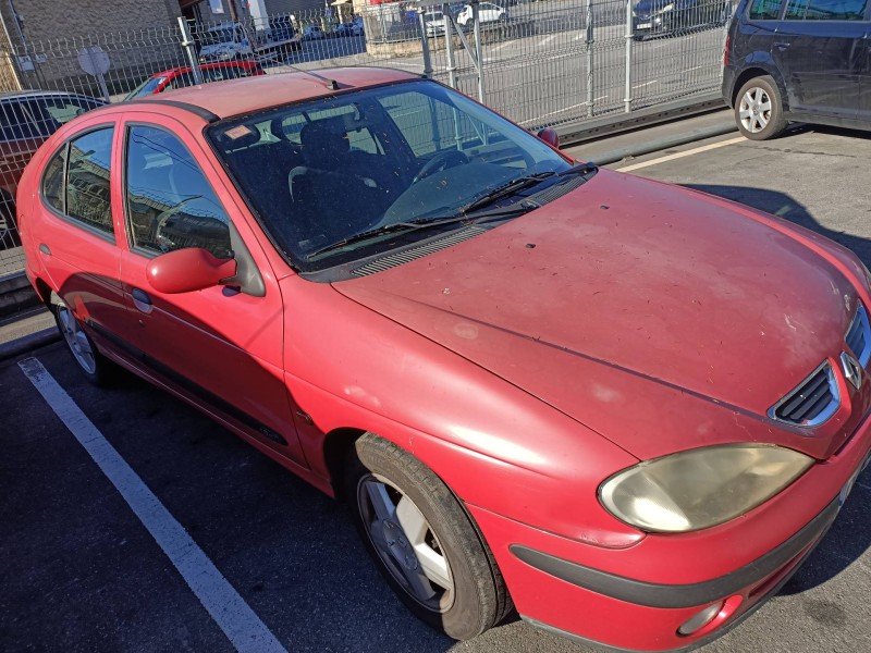 renault megane i fase 2 berlina (ba0) del año 2000