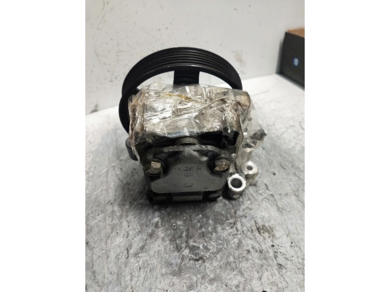 Recambio de bomba direccion para mazda 6 monovolumen (gy) 2.0 cat referencia OEM IAM 1720266E  