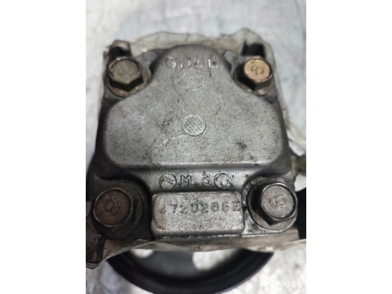 Recambio de bomba direccion para mazda 6 monovolumen (gy) 2.0 cat referencia OEM IAM 1720266E  