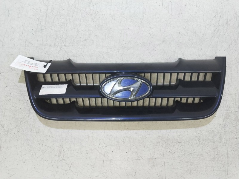 Recambio de rejilla delantera para hyundai matrix (fc) 1.6 gls referencia OEM IAM   