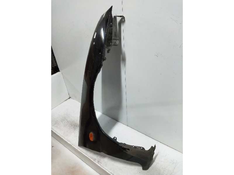 Recambio de aleta delantera derecha para mazda mx-3 (ec) 1.9 v6 24v cat referencia OEM IAM   