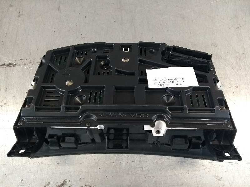 Recambio de cuadro instrumentos para opel zafira b energy referencia OEM IAM 13267567 SW7655 UX