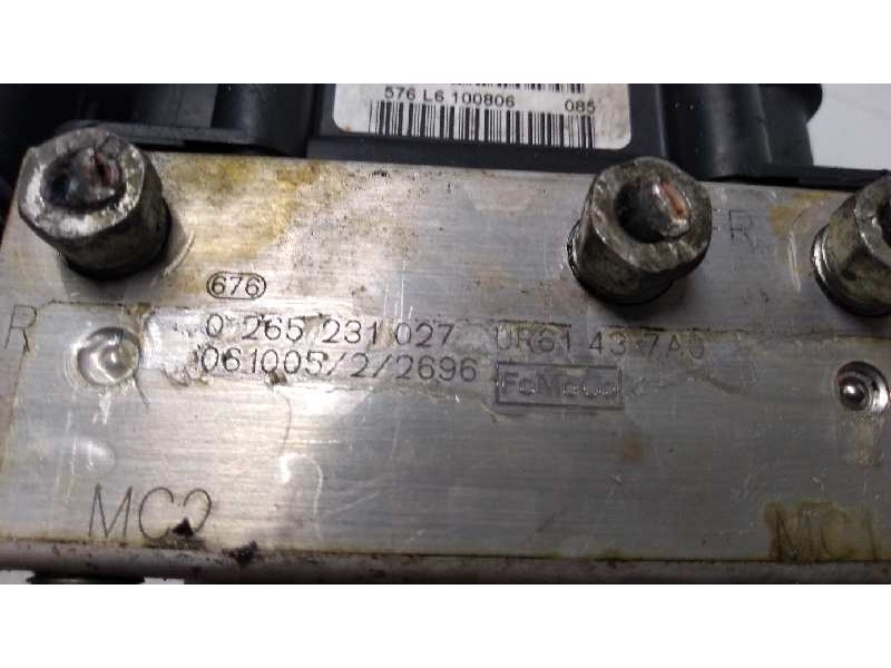 Recambio de abs para mazda bt-50 (un) 2.5 turbodiesel cat referencia OEM IAM 0265231027 0265800523 UR61437A0